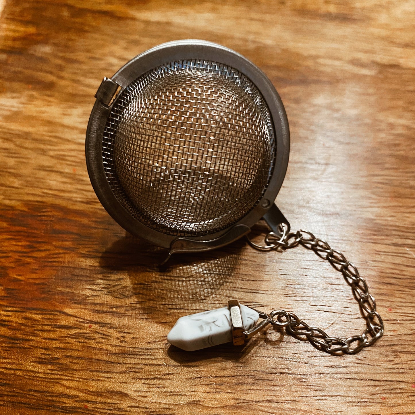 Loose Leaf Tea Steeper - PENDANT (BLACK/WHITE MARBLE)